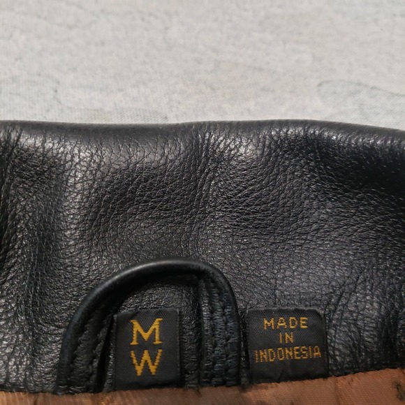 Harley-Davidson Black Leather Jacket - Picture 4 of 15